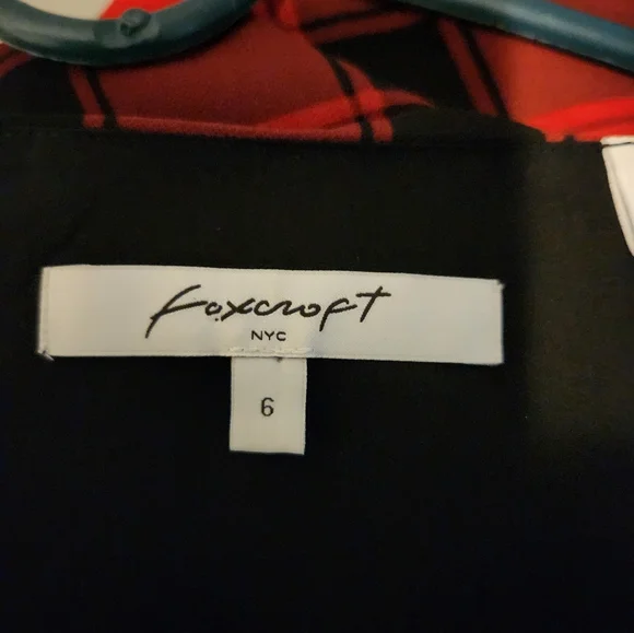 Foxcroft nyc short sleeve pleated dress - Picture 3 of 6